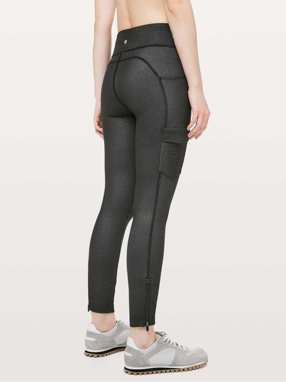 Lululemon /// Women’s Scenic Route 7/8 Tights - Black - Size 10